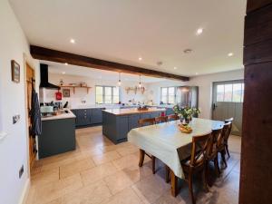 Peace & Tranquillity - Breathe Nature & Star Gaze