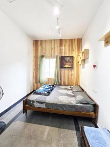 1 Room Kitchen, Couple Friendly