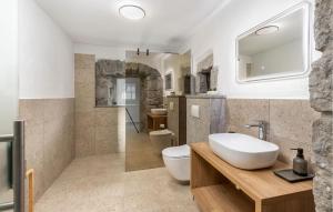 Pet Friendly Home In Poljane