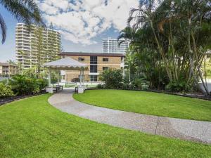 BreakFree Longbeach Resort