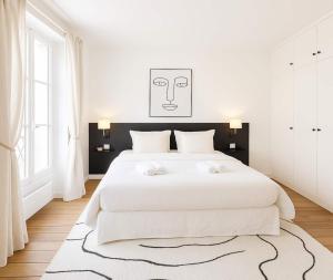 Stunning Jardin du Luxembourg property with lift