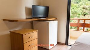 Apartamento em Serra Negra com Vista para o Lago