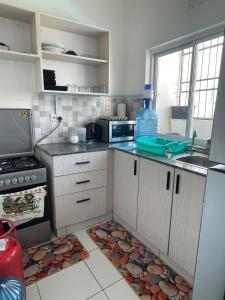 Buxton Point Swahili Cozy Place