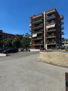 Appartamento Panoramico 2 o 4 persone, Moderno e Riservato, con posto auto interno