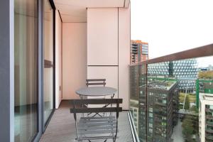 Blueground Nine Elms balcony nr Battersea Park LON-679