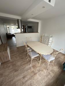 Hyper centre parking privé