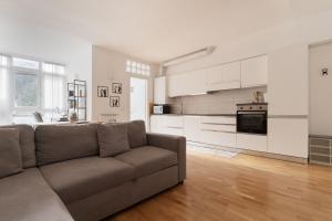 GuestHost - Modern Apartment in Corvetto