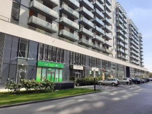 Warsaw Apartment with a view bis