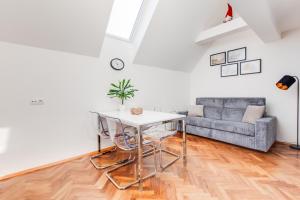 Rooftop Apartment, Vinohrady, City Center