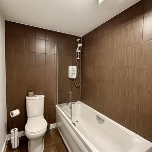 Cosy 4-Bed Buckshaw Village - Parking - Pets