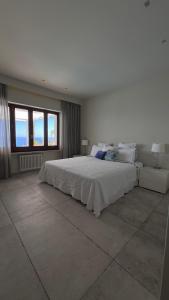 MEDITERRANEAN SEASONS, VILLA MEDITERRANEA Taormina, Private Pool & Sea View