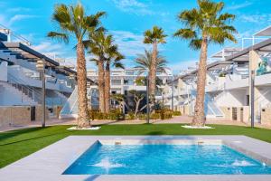 Luxury Penthouse in Punta Prima - by Welcomely