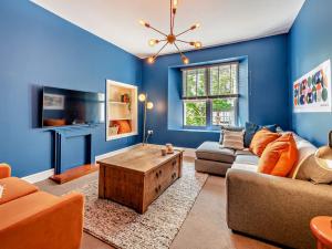 3 Bed in Tenby 95027