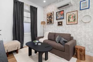 The McCaul by Casa Hotels - New Downtown Suite