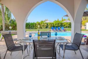 Villa Banana Grove by Villa Plus