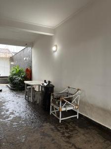 Casa para 8 pessoas com churrasqueira e garagem a 500m da praia