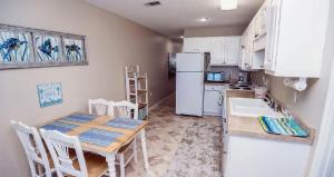 Inviting Two Bedroom Beachfront Condo with Panoramic Gulf Views