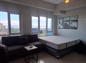 SeaRise Studio Pool Near Dusit Thani