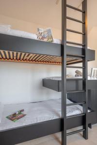 Modern Apartment with Private Rooftop