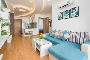 Gia Hung apartment house My Khe beach