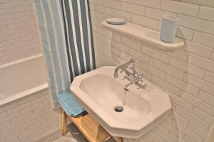 Het Koetshuis, op 50m van zee, voor 5 personen, centrum Westende BAD, alle comfort