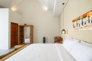 One bed room - 5 minutes to beach and cafe