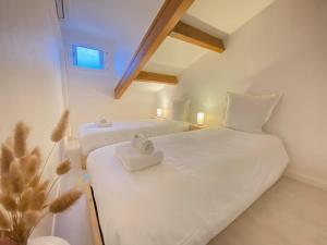 Ophelia 81 T3 Duplex avec Terrasse, Parking et Clim