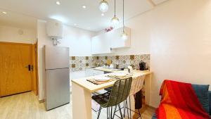 Cosy studio Steps to Shore and Tramway