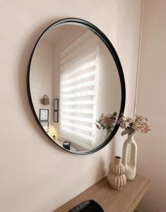 Destino Sunlit Haven - Penthouse & Big Terrace - Near Metro - Fast Fiber WiFi