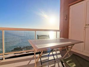 CONFORTABLE T2 1ERE LIGNE MER