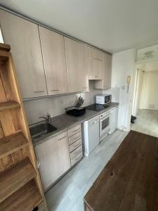 Modern Soho 1-Bed with Shard View, Near Oxford Circus