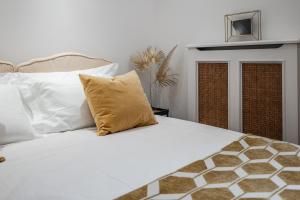 tHE Seven Stars - Montenapoleone