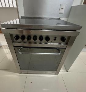 IPANEMA Quarto Vista Cristo Redentor e na Praia de Ipanema na Av Vieira Souto