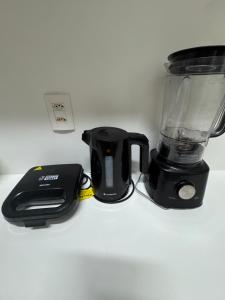 IPANEMA Quarto Vista Cristo Redentor e na Praia de Ipanema na Av Vieira Souto