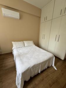 IPANEMA Quarto Vista Cristo Redentor e na Praia de Ipanema na Av Vieira Souto