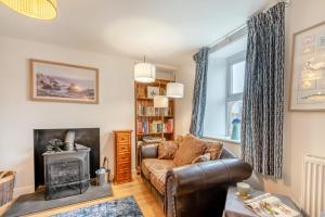 4 Bed in Aberporth oc-f32997