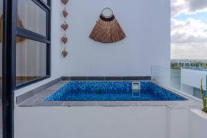 2 Bdr Penthouse, Private pool, Rooftop and gym