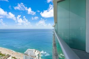 Lyfe Resort Hollywood, Florida