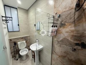 Suíte Completa e Impecável no Coração do Lourdes #5