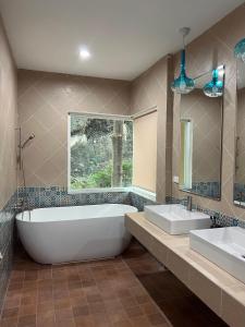 Roomy renovated Apartments in Phuket