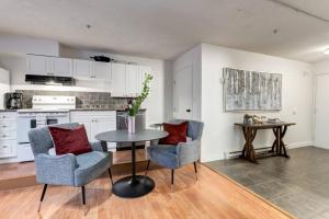 Peaceful Mountain Getaway in Canmore near Banff