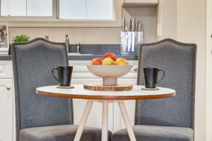 Cozy Condo in the Heart of Canmore