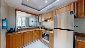 Vacationer Holiday Homes l Cozy 1 Bed l Partial Sea View l Prime Location