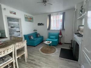 3 pieces avec terrasse entre plage et centre ville