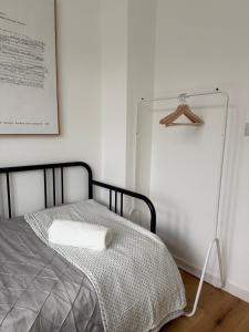 Private Rooms Near Acton Main Line Direct Elizabeth Line to Heathrow