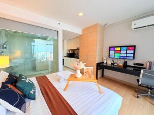 The Straits Residence by Koala Home