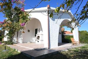 N272 - Numana, meravigliosa villa con giardino e vista mare