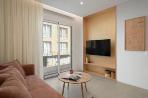 With patio in Funchal city centre - ALgria I