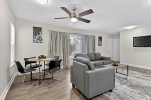 Winter Rates - Near USC & Riverbanks Zoo