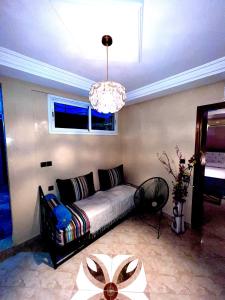 Adomar Lighted Terrace Retreat, 2BR Comfort